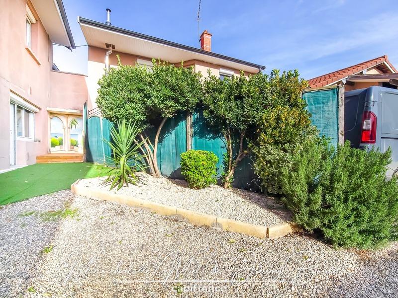 Maison de ville - 104 m² - 4 pièces