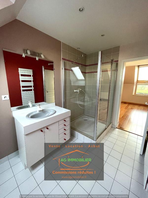 Maison - 177 m² - 6 pièces