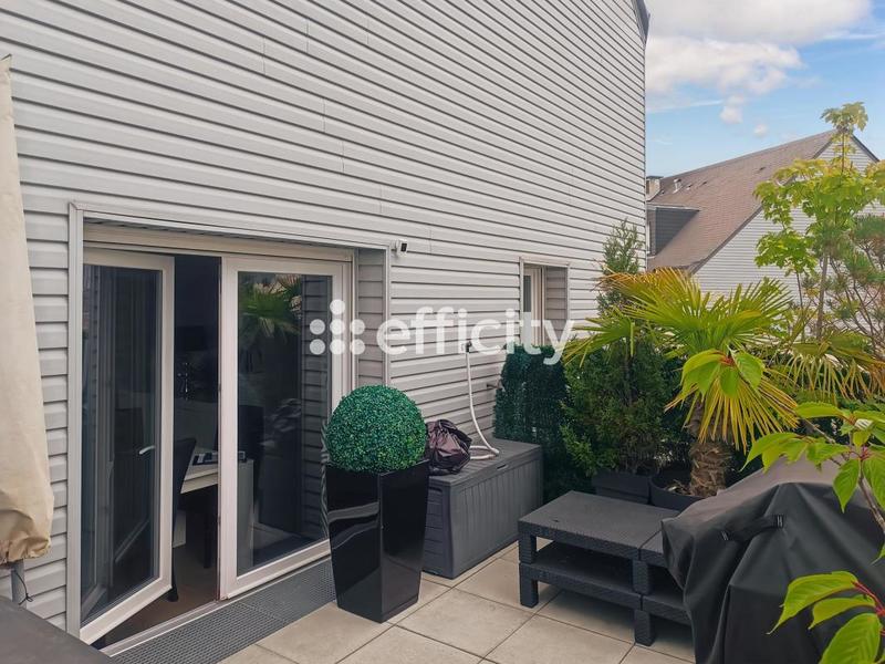 Appartement - 92 m² - 4 pièces