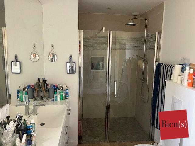 Maison ancienne - 237 m² - 8 pièces