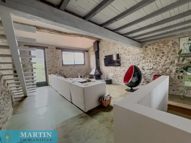 Maison de village - 234 m² - 10 pièces