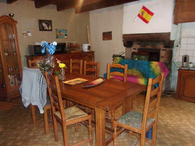 Maison - 90 m² - 4 pièces