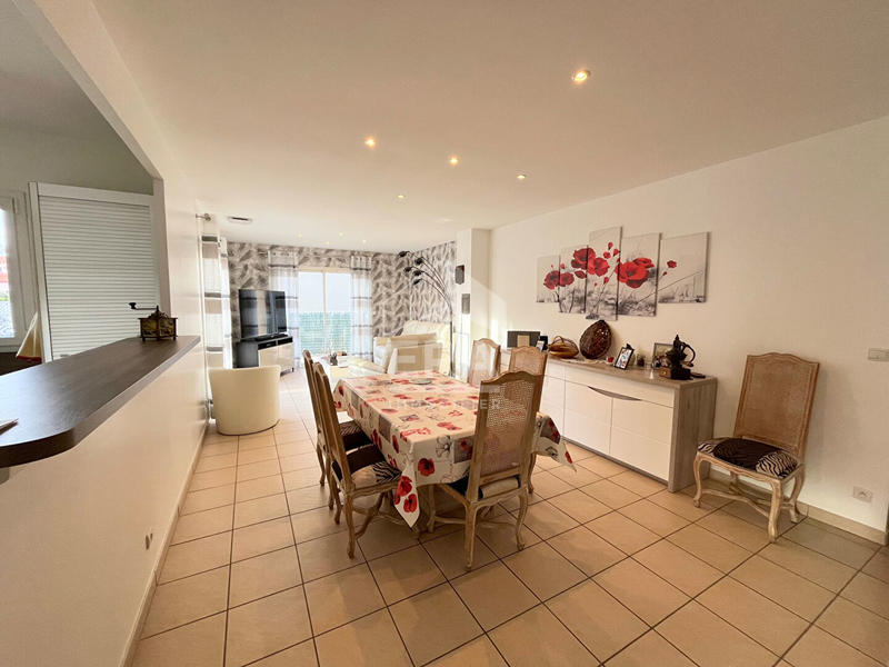 Maison - 83 m² - 4 pièces