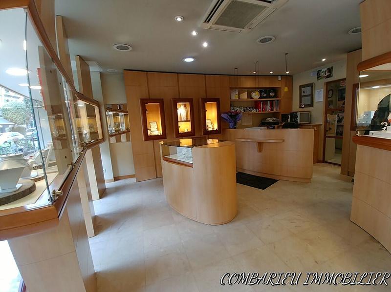 Local commercial - 44 m²