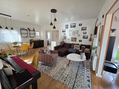 Maison - 75 m² - 4 pièces