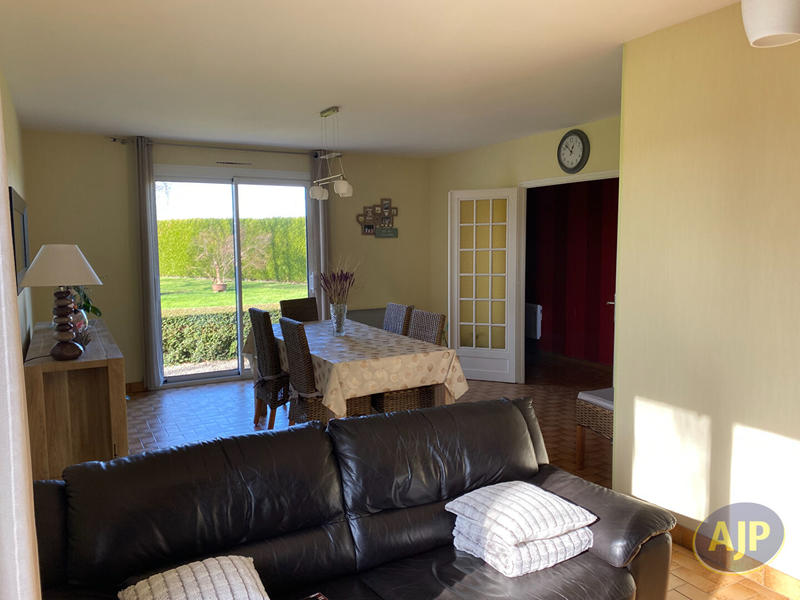 Maison - 112 m² - 4 pièces