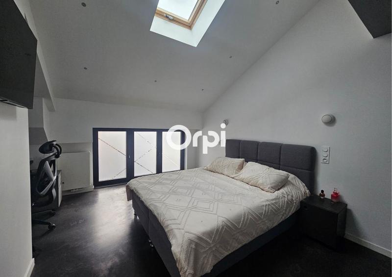 Maison - 195 m² - 5 pièces