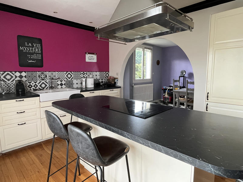 Maison - 127 m² - 6 pièces