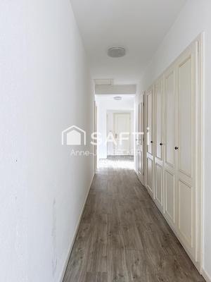 Appartement - 110 m² - 6 pièces