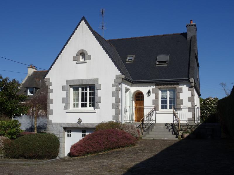 Maison - 115 m² - 8 pièces