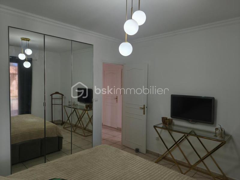 Propriété - 150 m² - 5 pièces