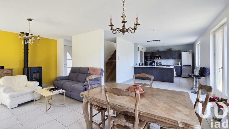 Maison - 155 m² - 8 pièces