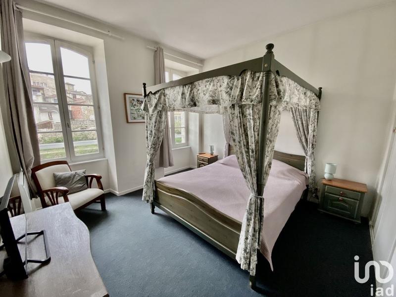 Local commercial - 302 m²