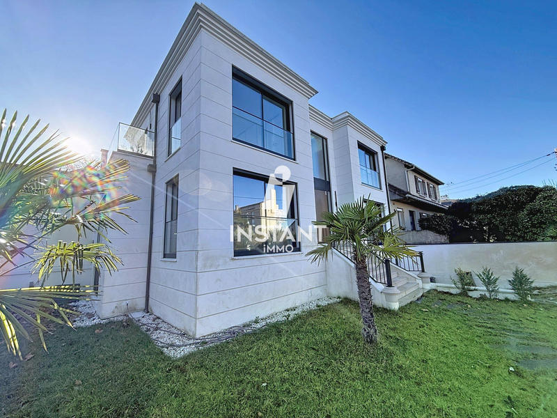 Maison contemporaine - 145 m² - 5 pièces