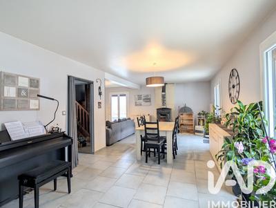 Maison de village - 121 m² - 6 pièces