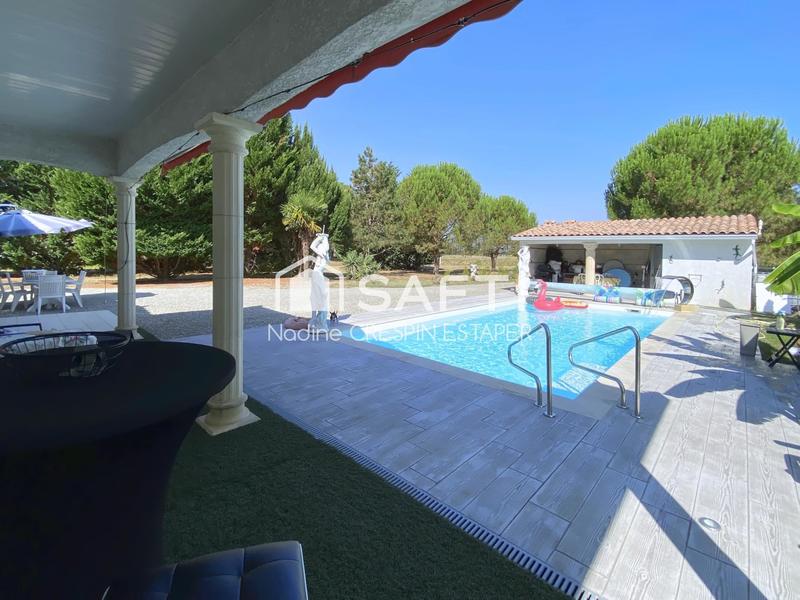 Maison - 200 m² - 7 pièces