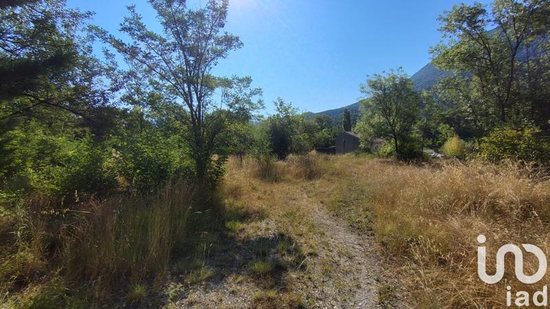 Terrain - 3 234 m²