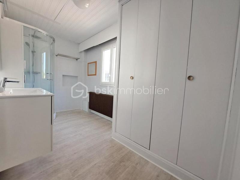 Maison - 145 m² - 6 pièces