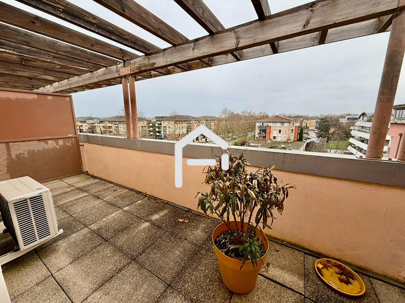 Appartement - 80 m² - 4 pièces