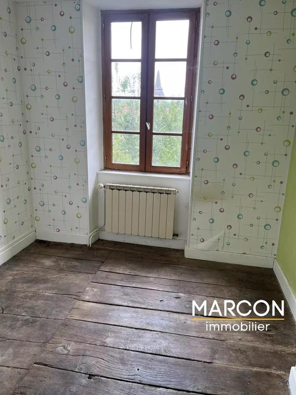 Maison - 195 m² - 8 pièces