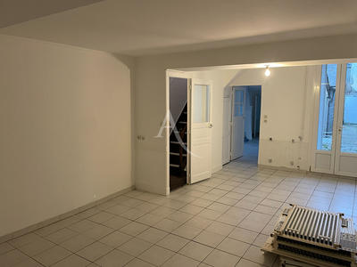 Appartement - 92 m² - 4 pièces