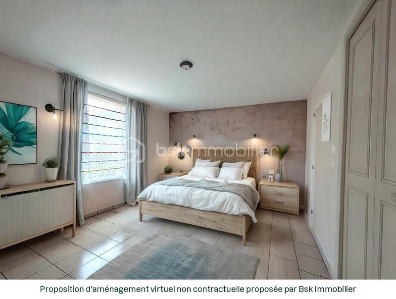 Maison traditionnelle - 186 m² - 8 pièces