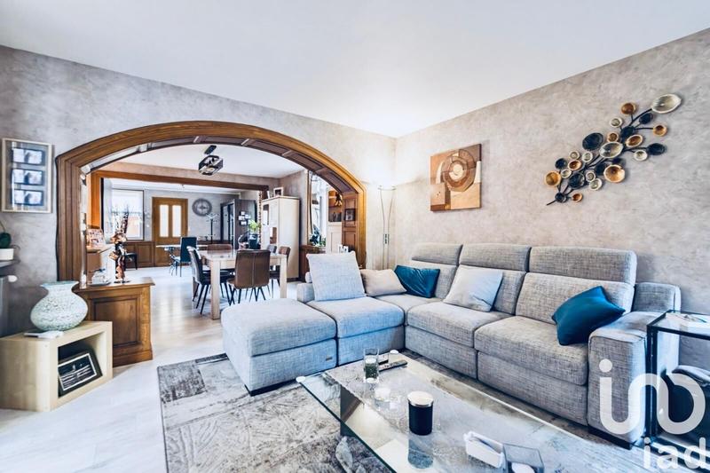 Maison - 469 m² - 12 pièces