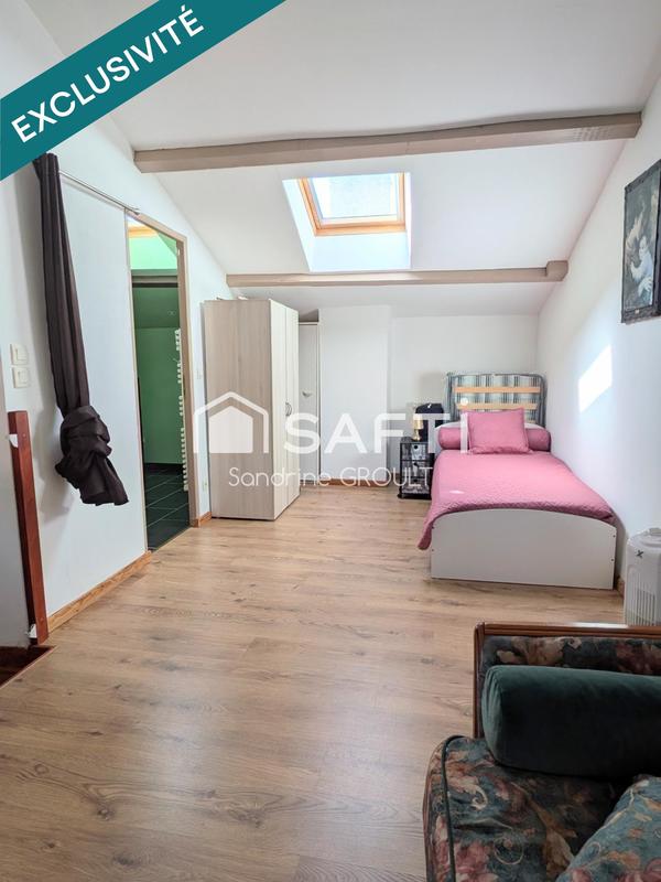 Maison - 230 m² - 10 pièces