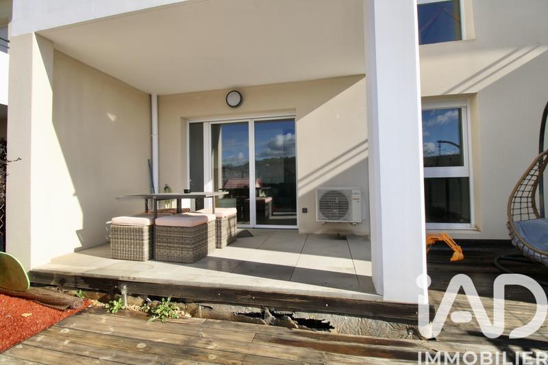 Maison - 93 m² - 4 pièces