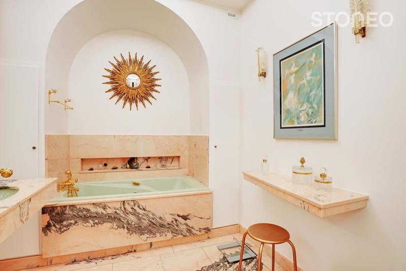 Appartement ancien - 147 m² - 6 pièces