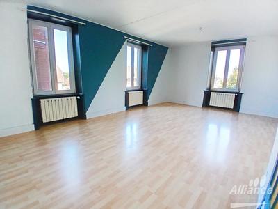 Appartement - 104 m² - 4 pièces