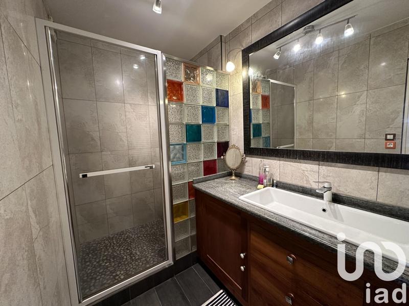 Appartement - 120 m² - 4 pièces