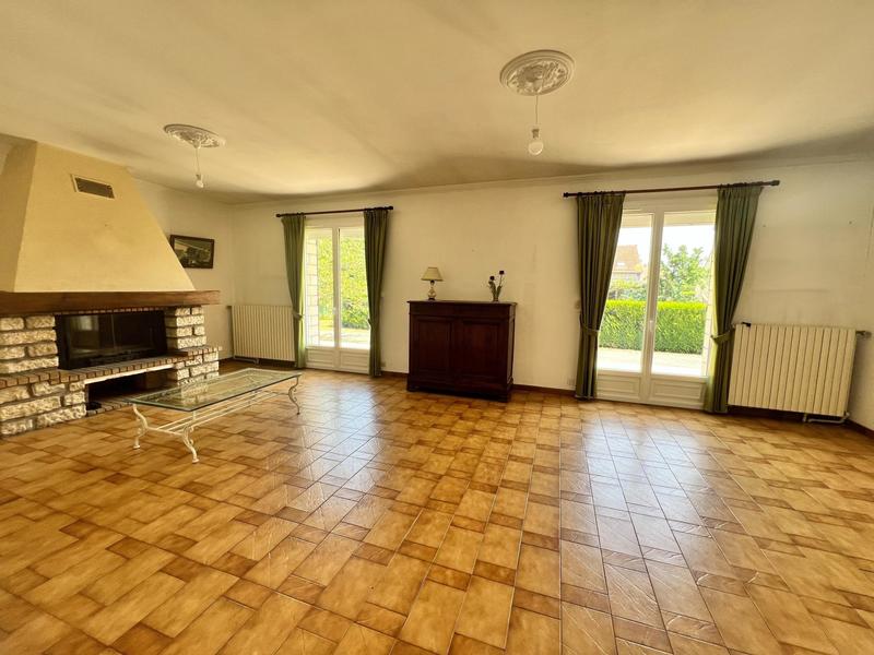 Maison - 198 m² - 7 pièces