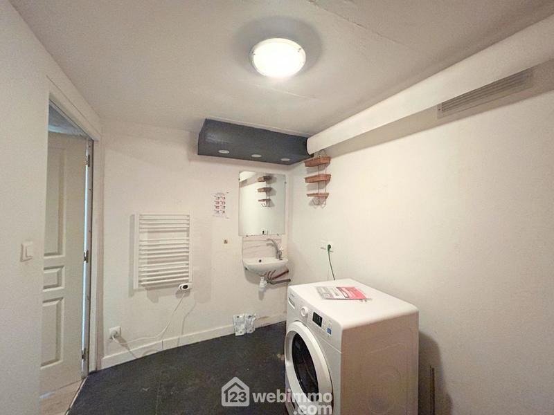 Appartement - 166 m² - 2 pièces