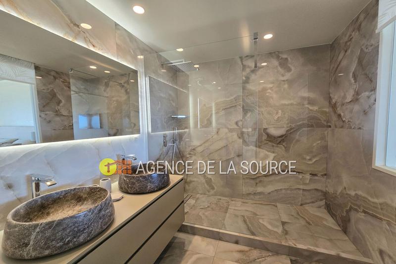 Appartement - 104 m² - 4 pièces