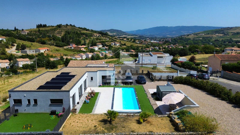 Maison - 170 m² - 5 pièces