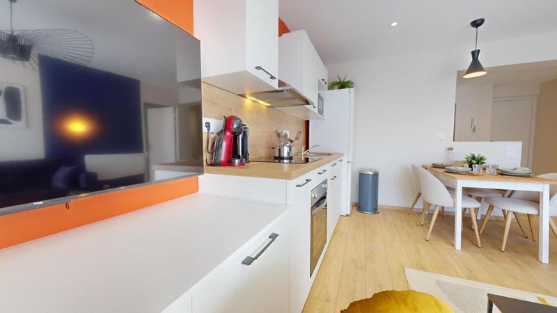 Appartement - 86 m² - 5 pièces