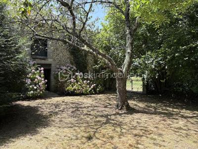 Corps de ferme - 290 m² - 14 pièces