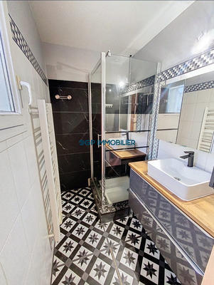 Maison - 143 m² - 7 pièces