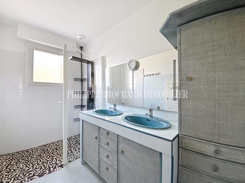 Maison - 107 m² - 5 pièces