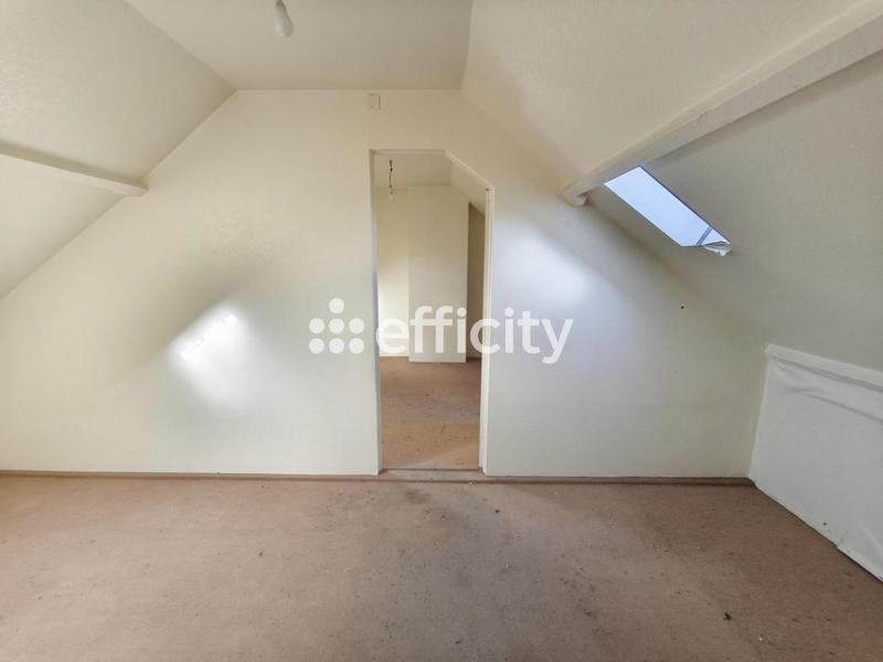 Maison - 72 m² - 6 pièces