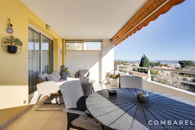 Appartement - 72 m² - 3 pièces