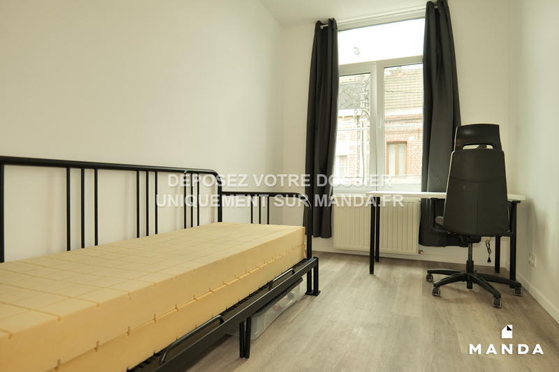 Chambre - 13 m² - 4 pièces
