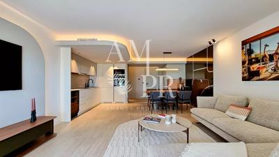 Appartement - 103 m² - 4 pièces