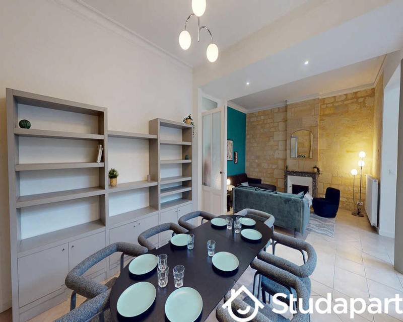 Chambre - 230 m² - 1 pièce