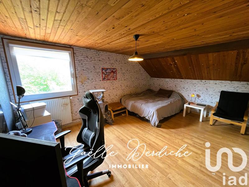 Maison - 213 m² - 8 pièces