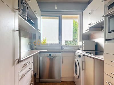 Appartement - 87 m² - 5 pièces