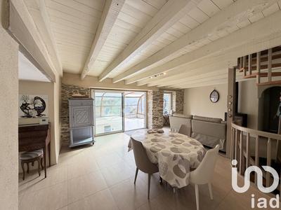 Maison - 160 m² - 7 pièces