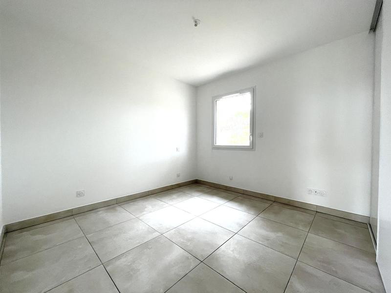 Appartement - 100 m² - 4 pièces