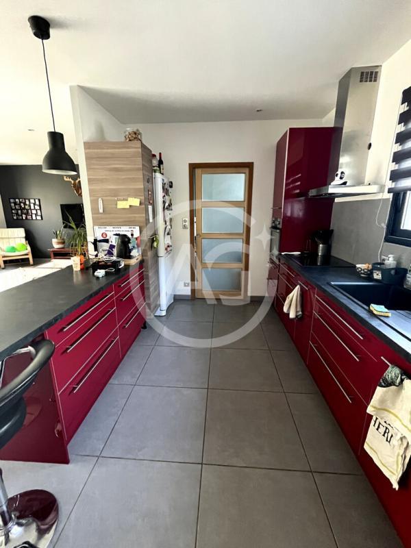 Maison - 128 m² - 4 pièces